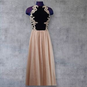 Blondie Nites Prom Dress‎ Nude and Black Tulle Lace A-Line Dress Size 11 Juniors